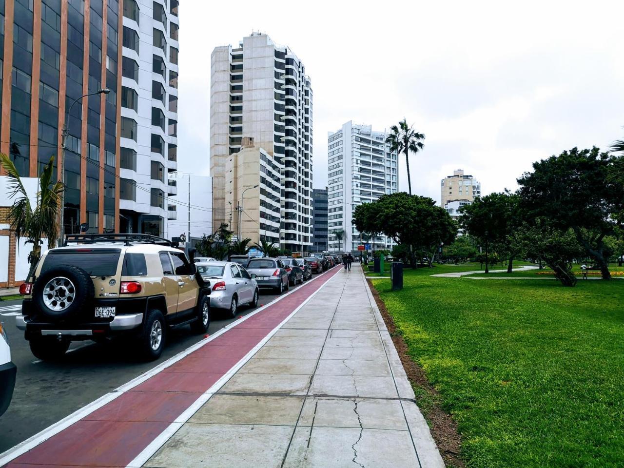 Miraflores Frente Al Mar ليما المظهر الخارجي الصورة